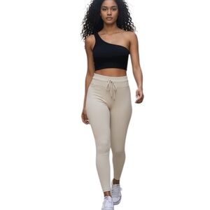 New 2 Pc Ribbed Black Sports Bra & Cream Leggings, Gymwear Workout Yoga MED